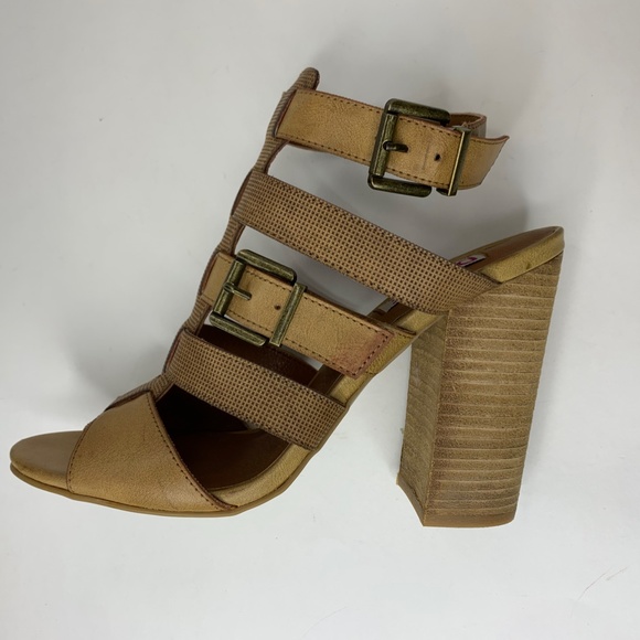 Dolce by Mojo Moxy Tan Chunky Sandals Stacked Heel Ankle Strap Women's S… - Picture 7 of 15